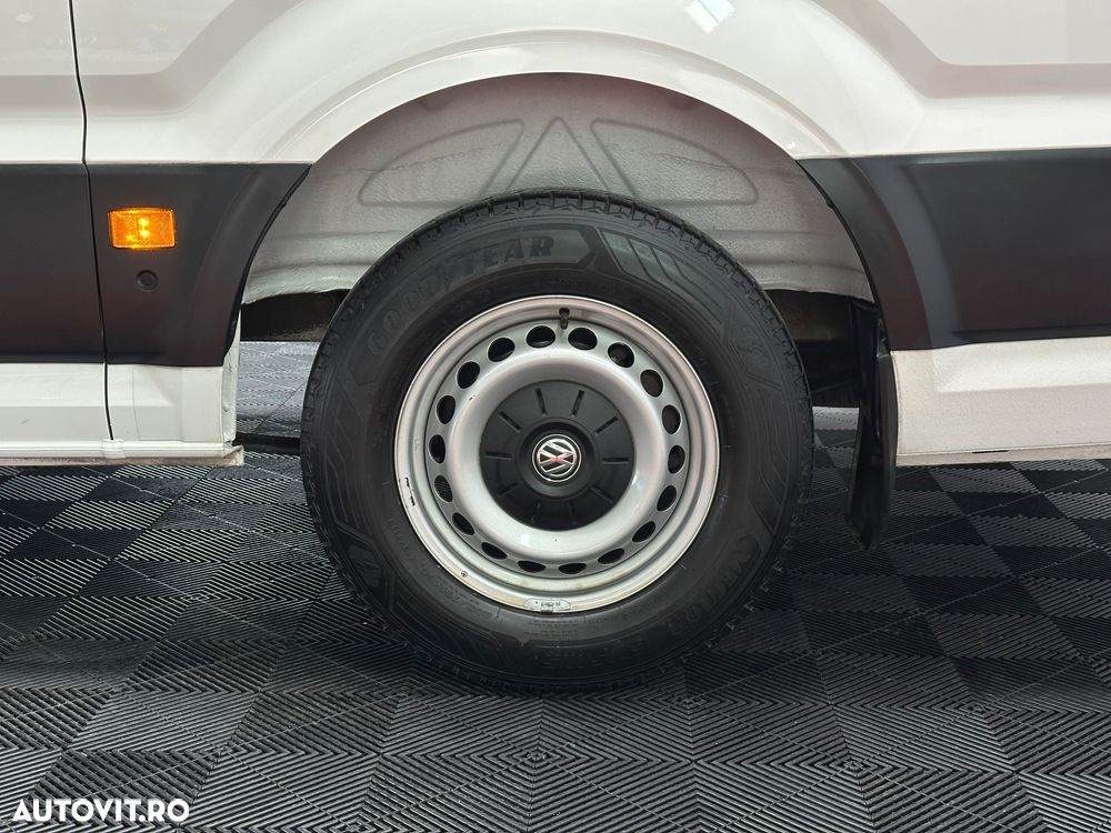 Volkswagen Crafter - 40