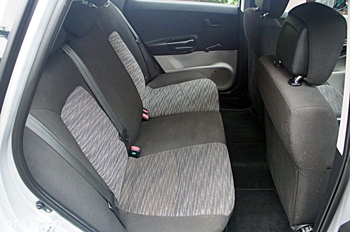 Kia Ceed 1.6 CVVT EX - 19