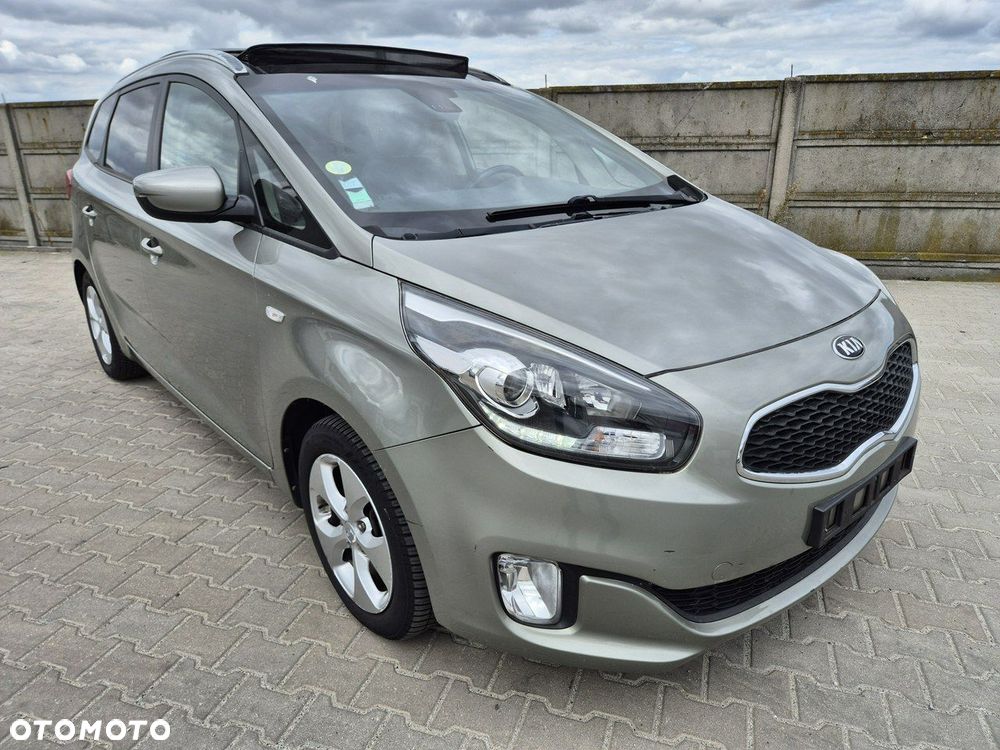Kia Carens