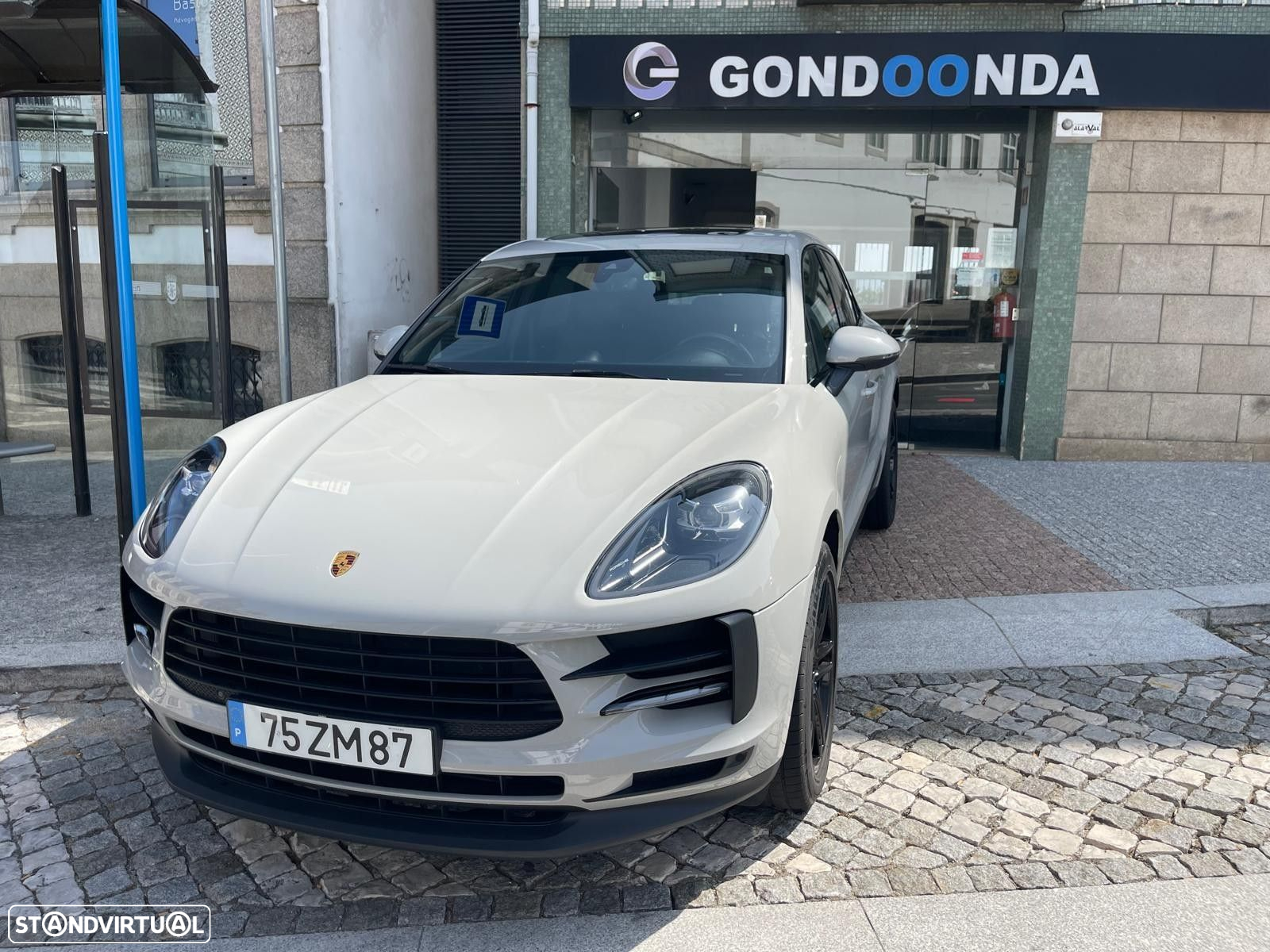 Porsche Macan Standard - 6