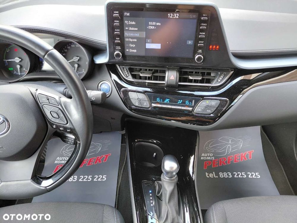 Toyota C-HR - 21