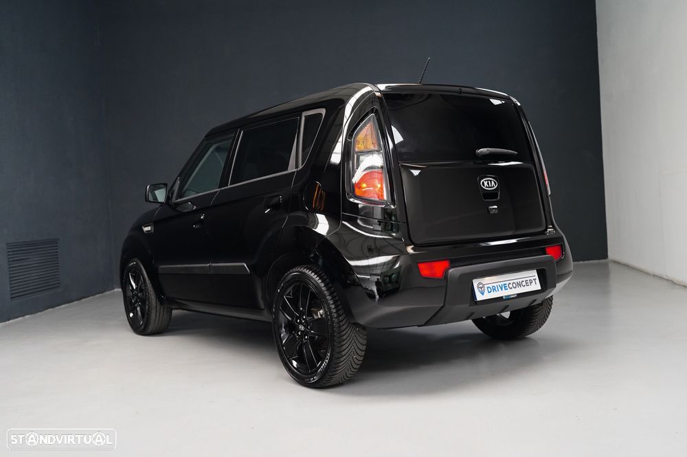 Kia Soul 1.6 CRDi TX - 19