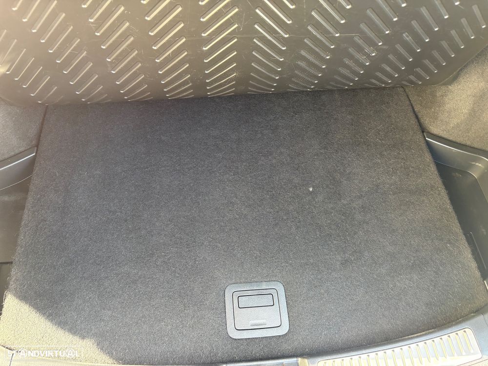 Mazda 6 M6 2.2 SKY-D Excellence P.Leather+Cruise Pack+TAE+Navi - 39