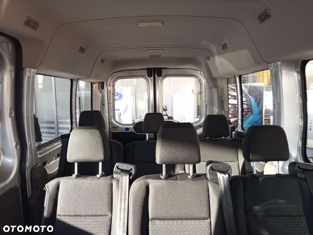 Ford Transit - 18