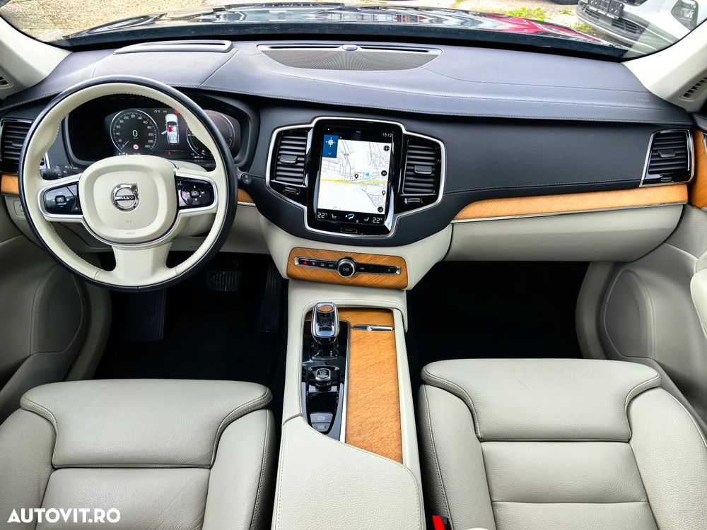 Volvo XC 90 T8 AWD Recharge Geartronic Inscription Edition - 5