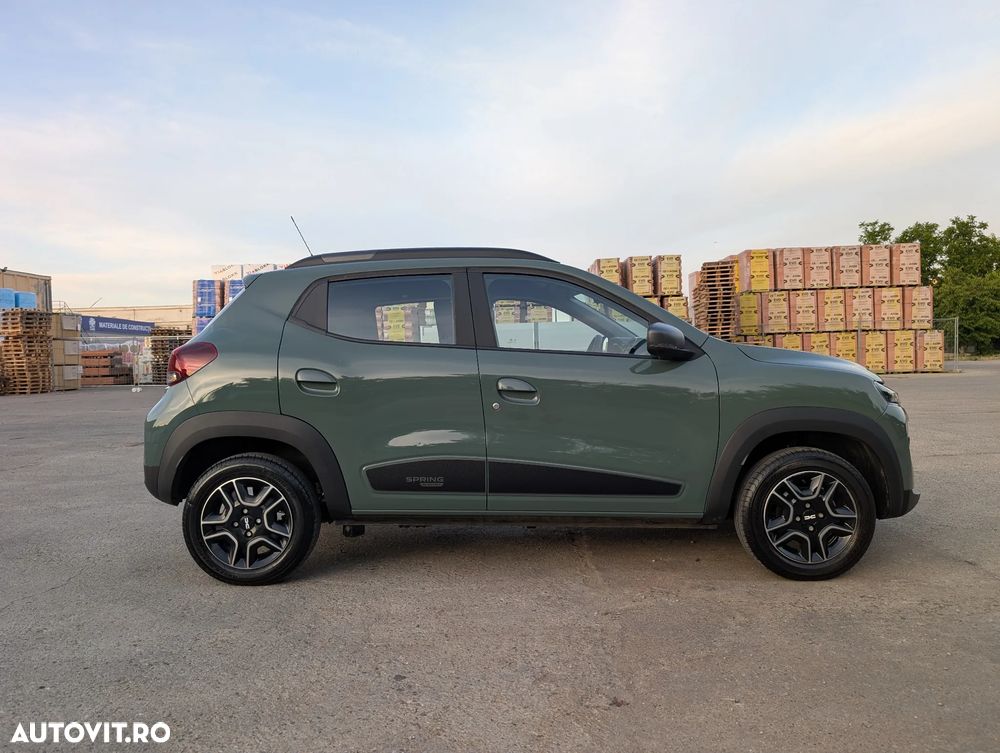 Dacia Spring Expression - 9