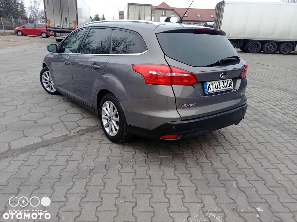 Ford Focus 1.5 EcoBoost STart-Stopp-System Titanium - 4