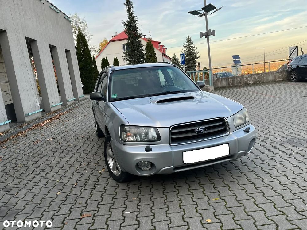 Subaru Forester 2.0 XT Turbo - 8