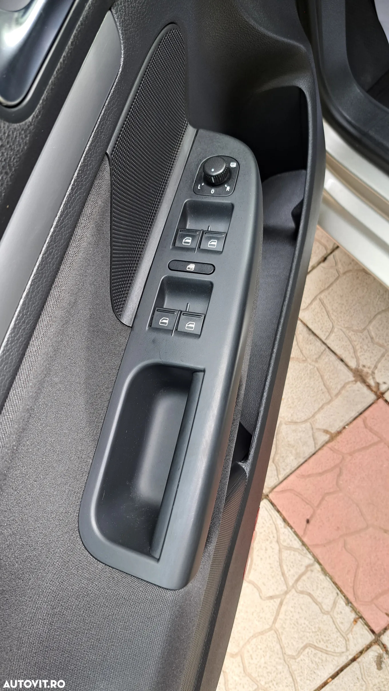 Volkswagen Golf 1.6 BlueTDI Comfortline - 3