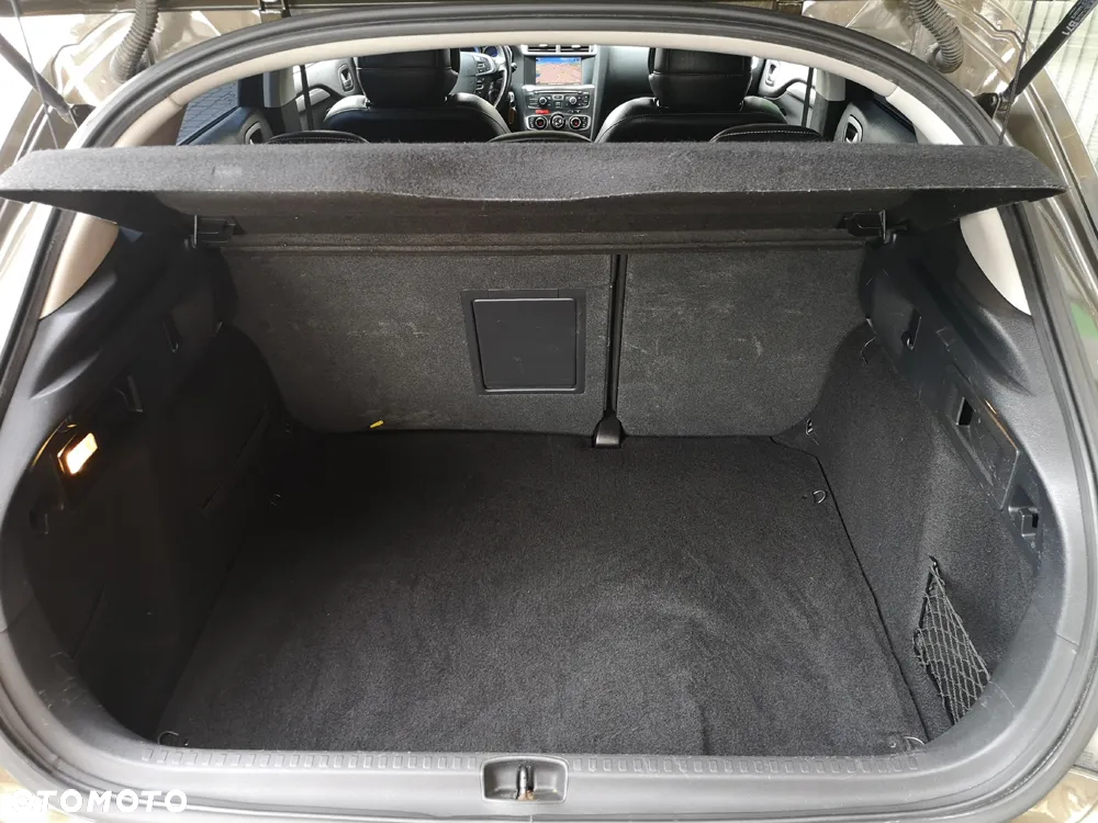 Citroën C4 2.0 HDi Exclusive - 28