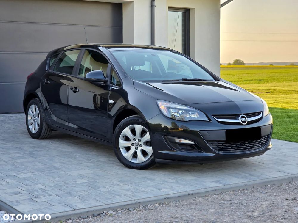Opel Astra - 2