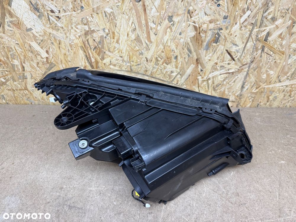 LAMPA LEWA FULL LED ILS MERCEDES BENZ C KLASA W205 A205 - 12