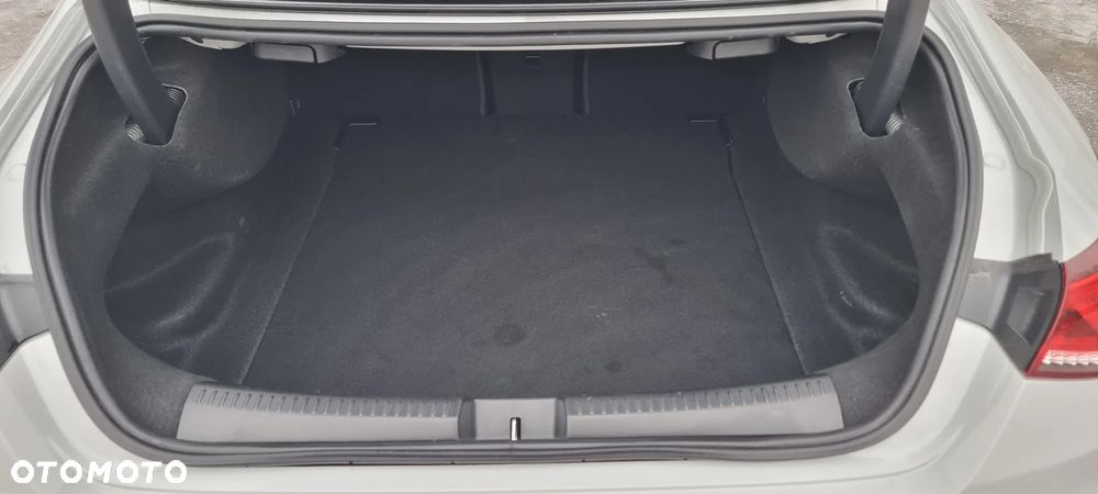 Mercedes-Benz CLA AMG 45 4-Matic 8G-DCT - 15