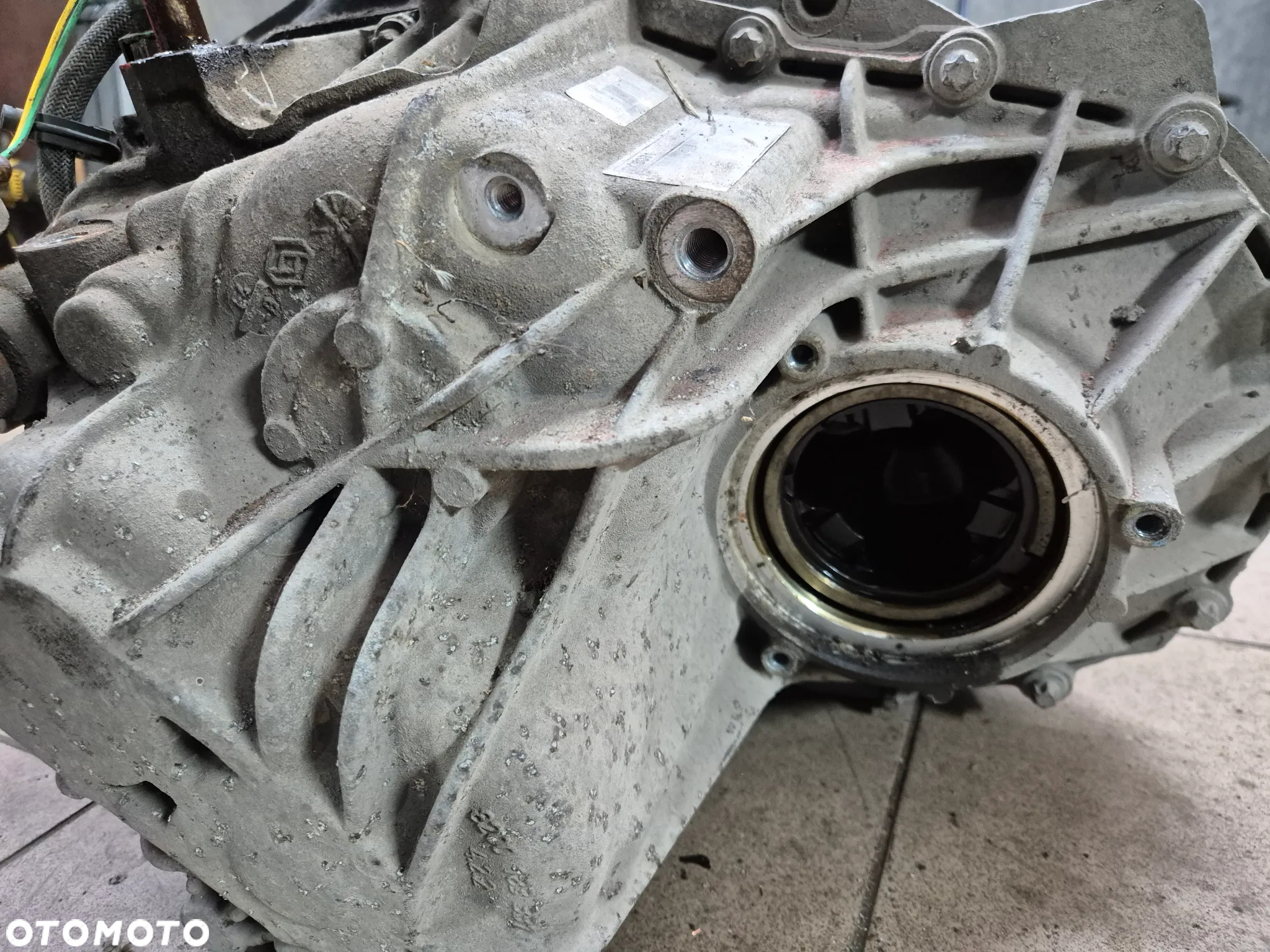 SKRZYNIA BIEGÓW MASTER MOVANO 2.5 DCI 01-06r.  PK5 - 3