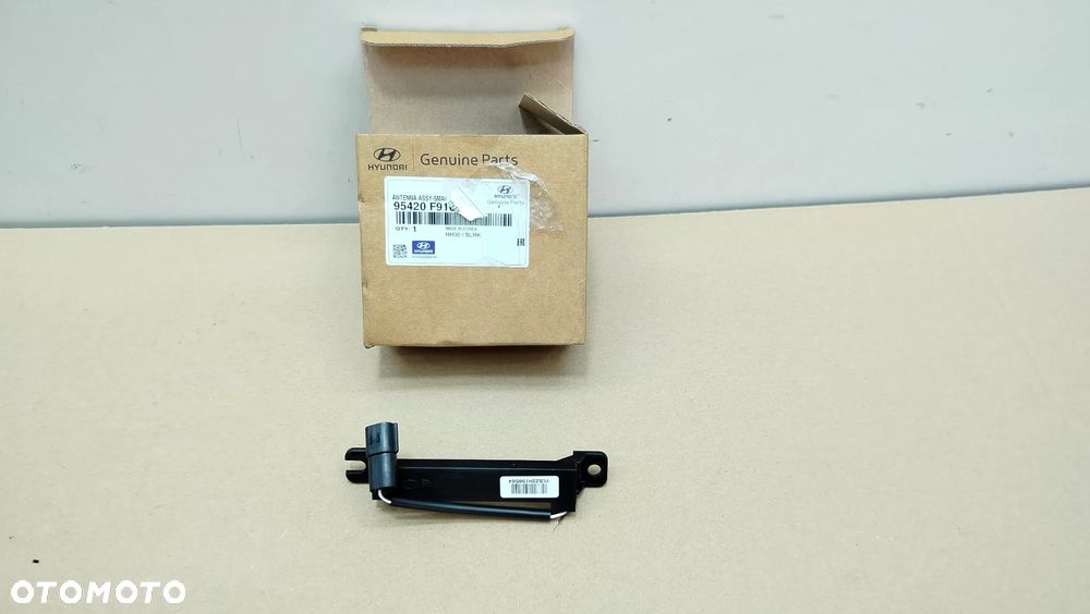 HYUNDAI I30 ACCENT ELANTRA VERNA 17-22 ANTENA WZMACNIACZ NOWA ORG - 1
