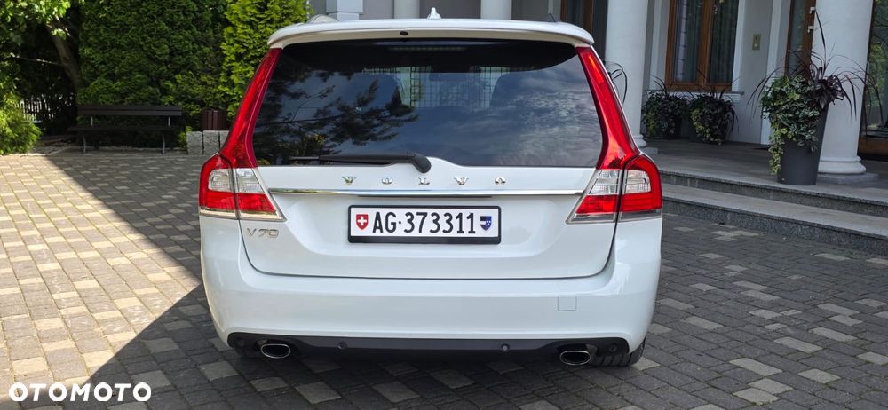 Volvo V70 D4 Geartronic Summum - 13