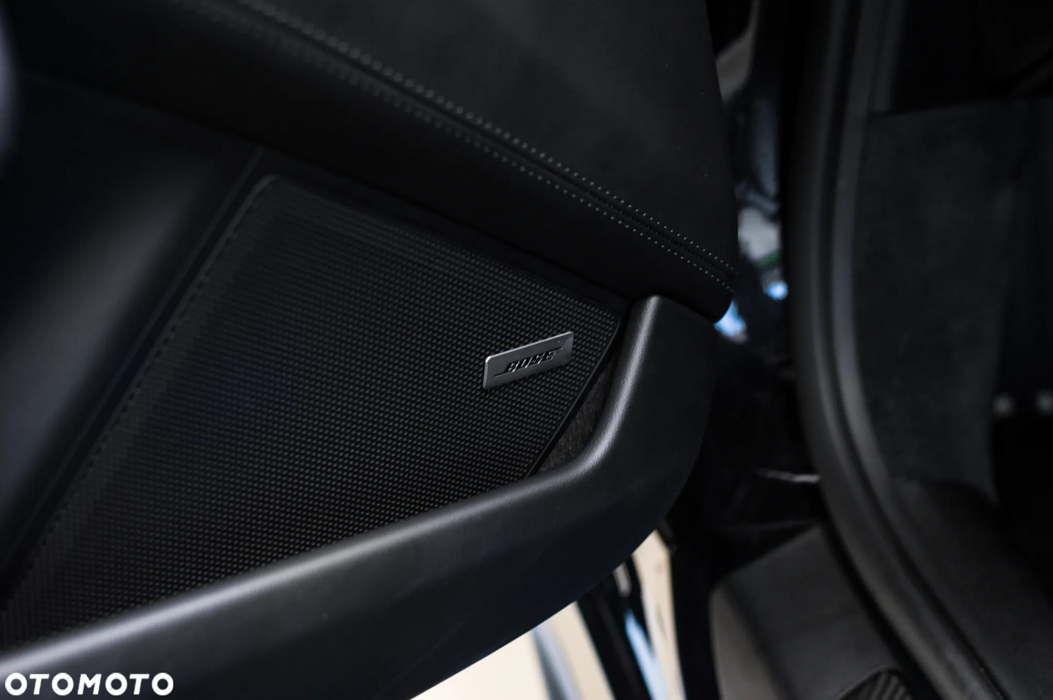 Porsche 911 GT3 Touring PDK - 16