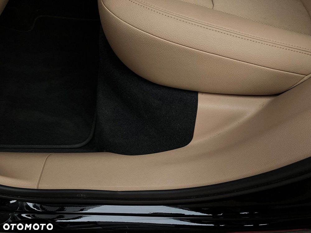 Porsche Macan - 20