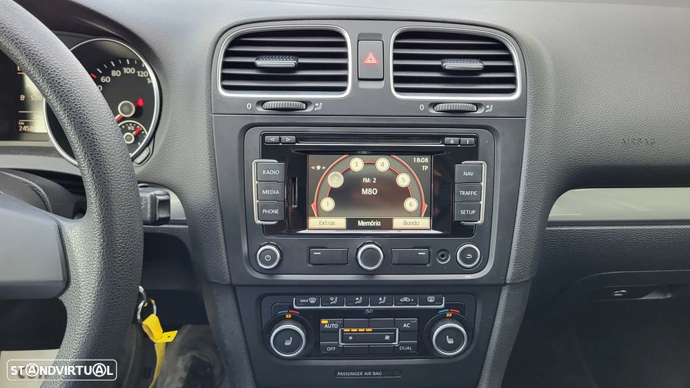 VW Golf 1.6 TDi Style - 7