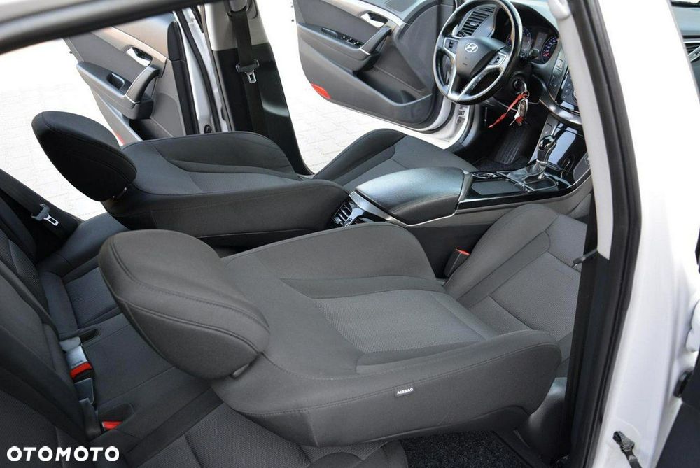 Hyundai i40 1.7 CRDi Comfort DCT - 17