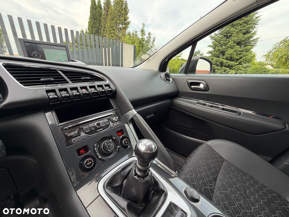 Peugeot 3008 1.6 BlueHDi Allure S&S - 11