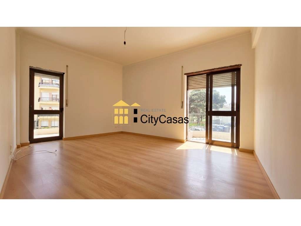 Apartamento T2 em Leça da Palmeira - Grande imagem: 2/14