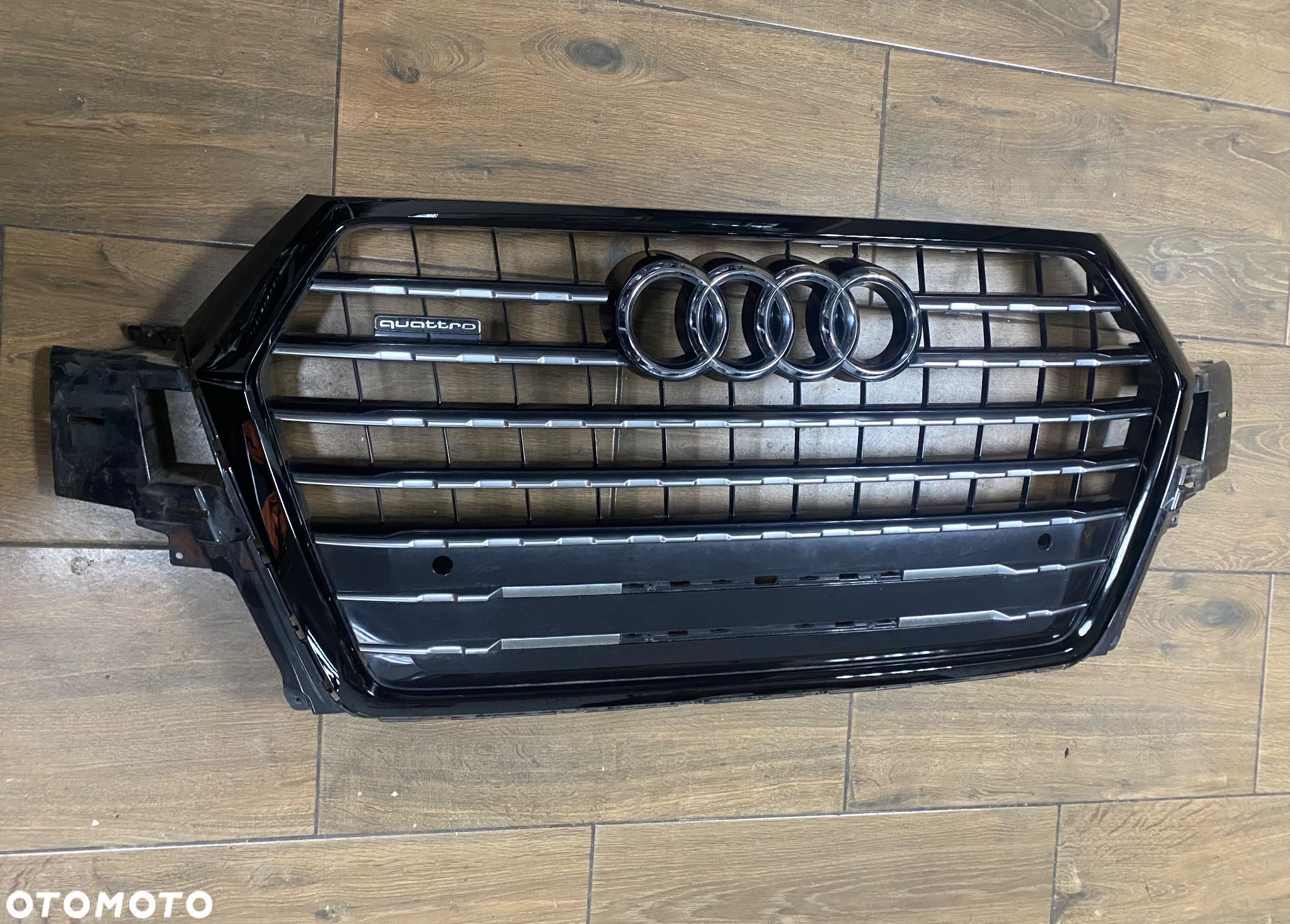 ATRAPA GRIL AUDI Q7 4M  4M0853651G CALA ORG. - 1