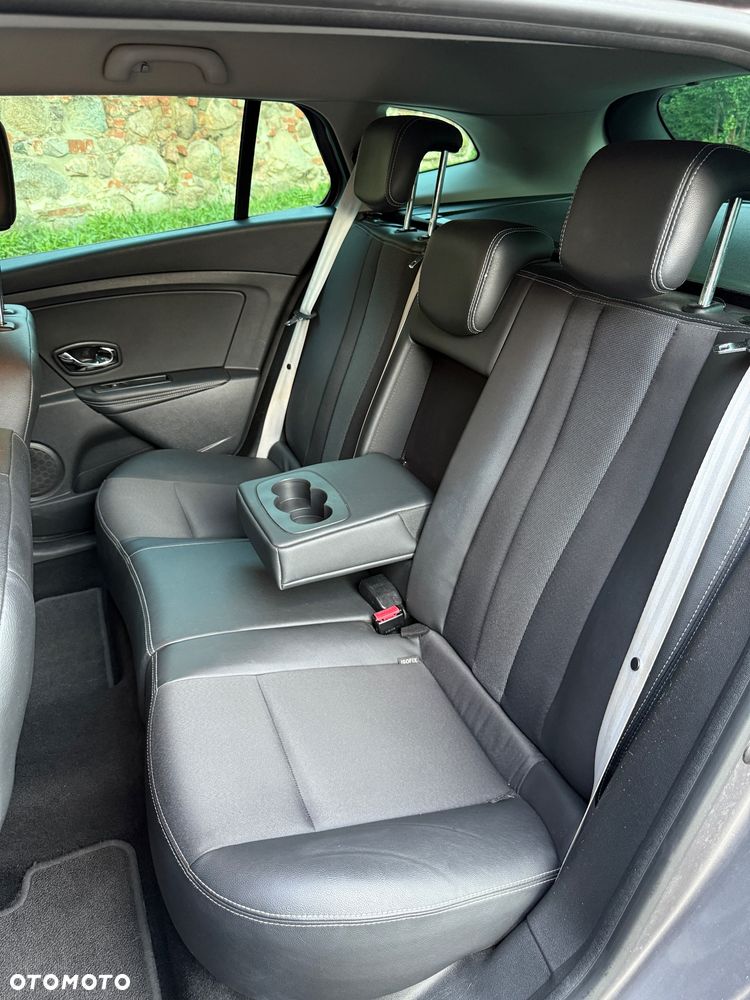Renault Megane 1.6 dCi Energy Bose - 14