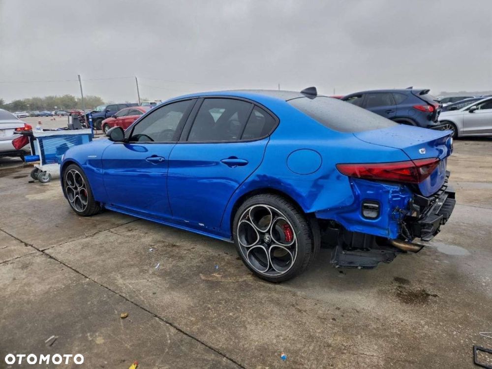 Alfa Romeo Giulia - 3
