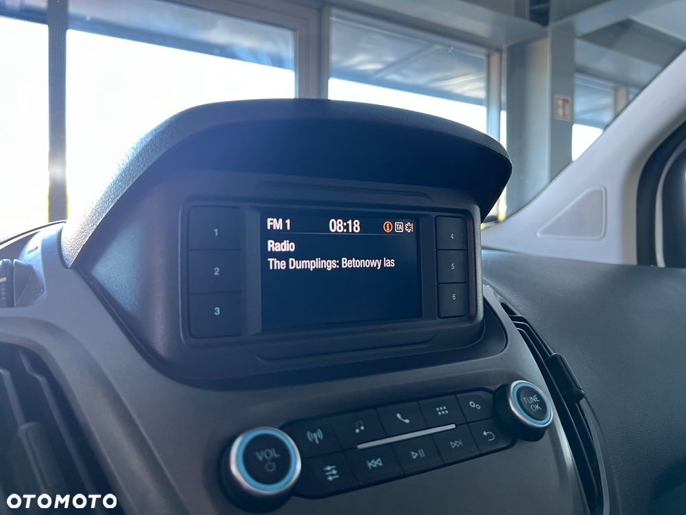 Ford Transit courier - 31