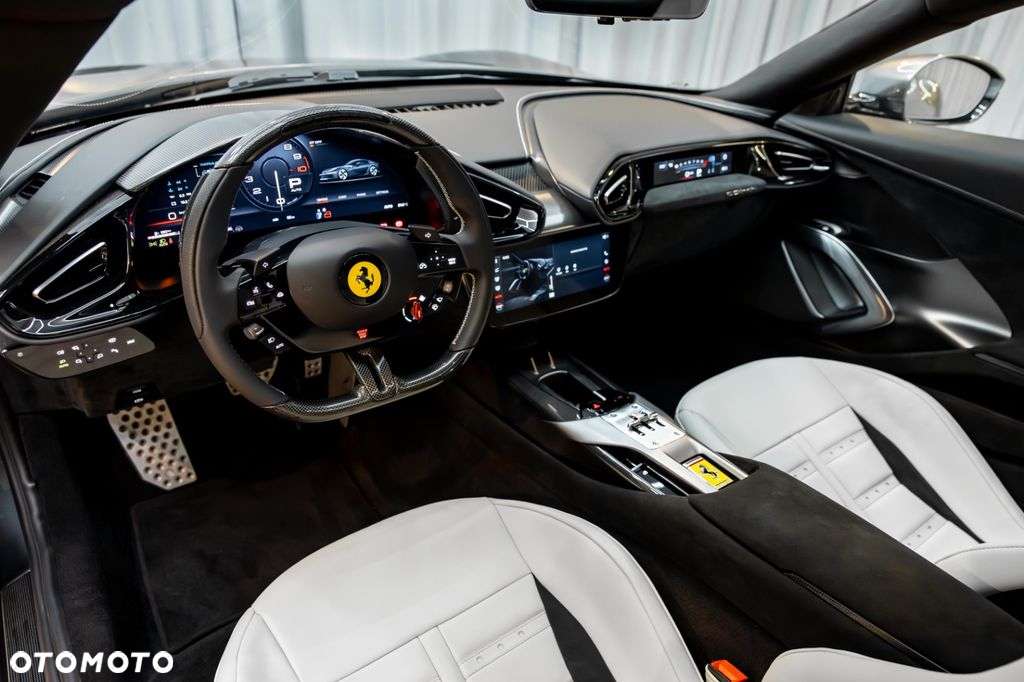 Ferrari 12Cilindri - 11