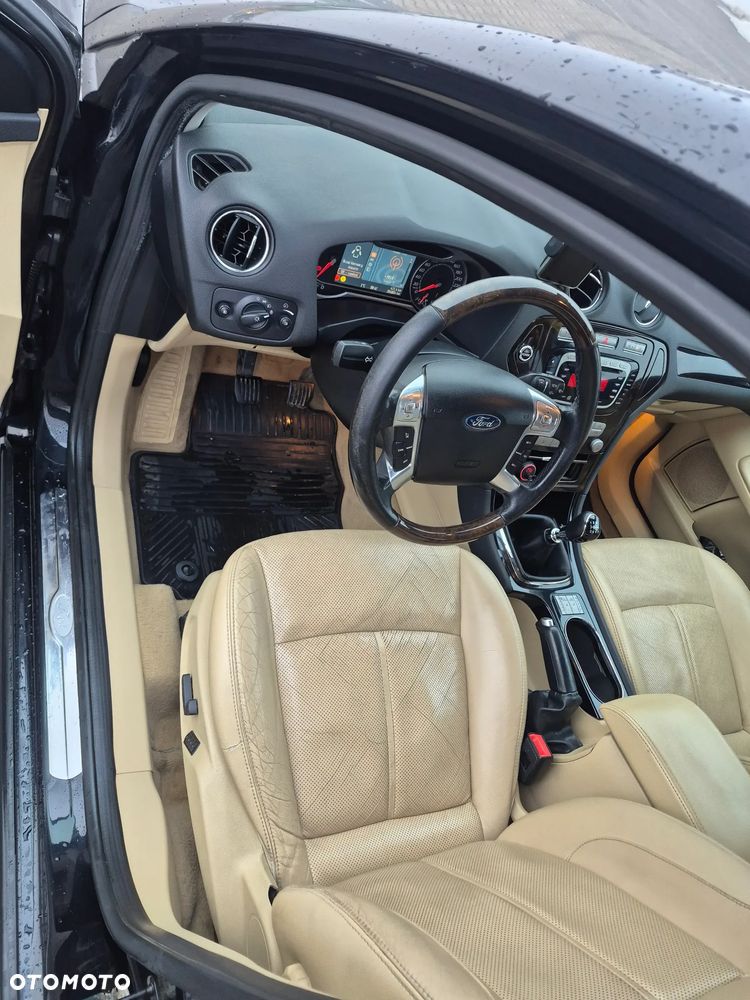 Ford Mondeo 2.2 TDCi Ghia - 15