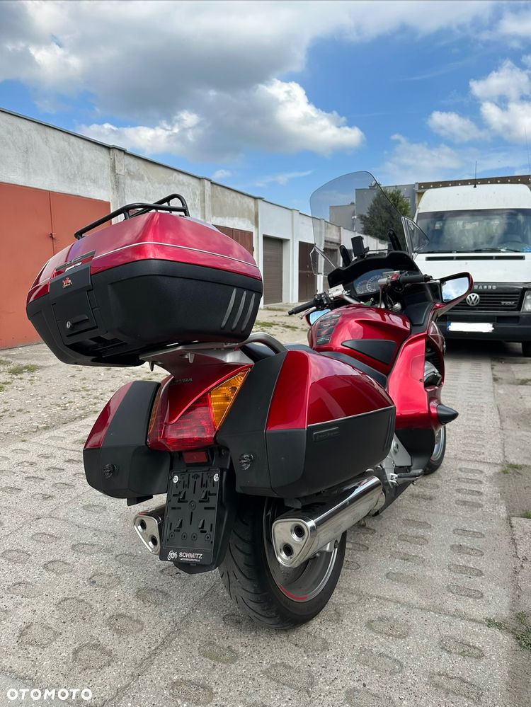 Honda ST - 4