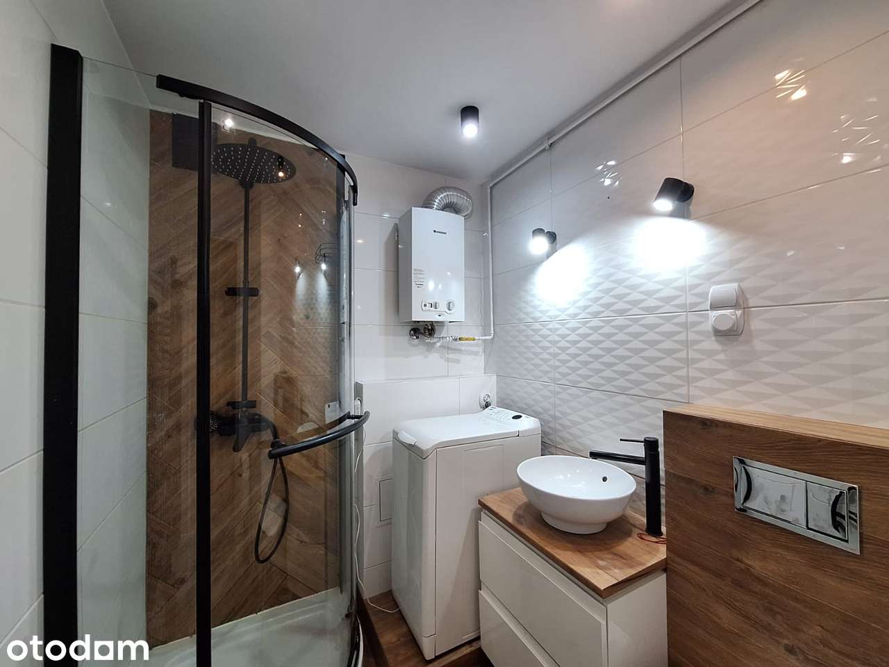 3 POKOJE |48 m²| PO GENERALNYM REMONCIE |DO WPROWADZENIA | UL. CHOPINA
