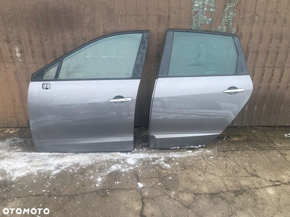 RENAULT SCENIC III TEKNG DRZWI LEWE TYL TYLNE