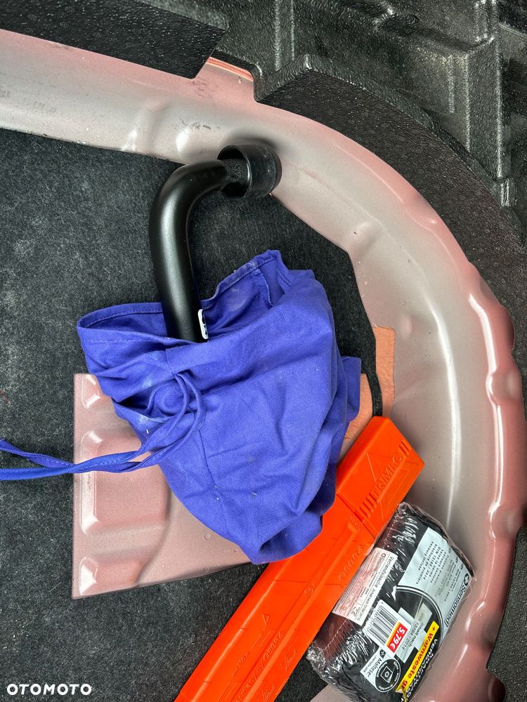 Ford Kuga 2.0 TDCi AWD Trend - 9