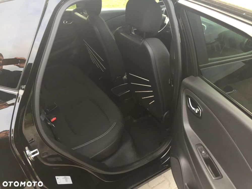 Renault Captur 1.2 Energy TCe Limited - 19