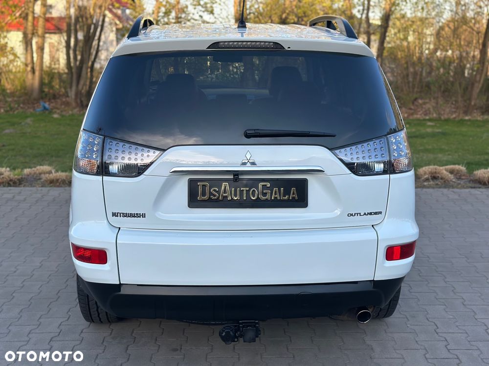 Mitsubishi Outlander 2.0 2WD Invite - 8