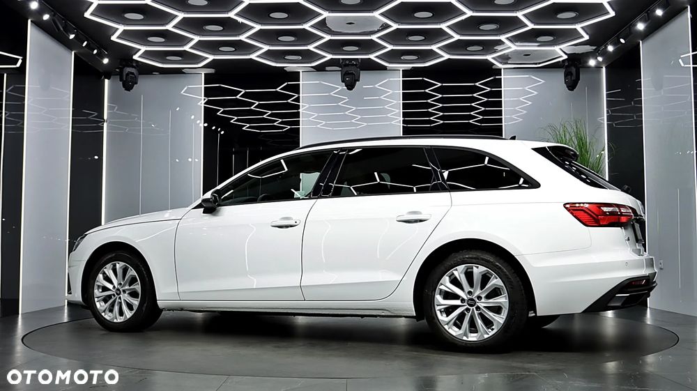 Audi A4 Avant 35 TDI S tronic - 5