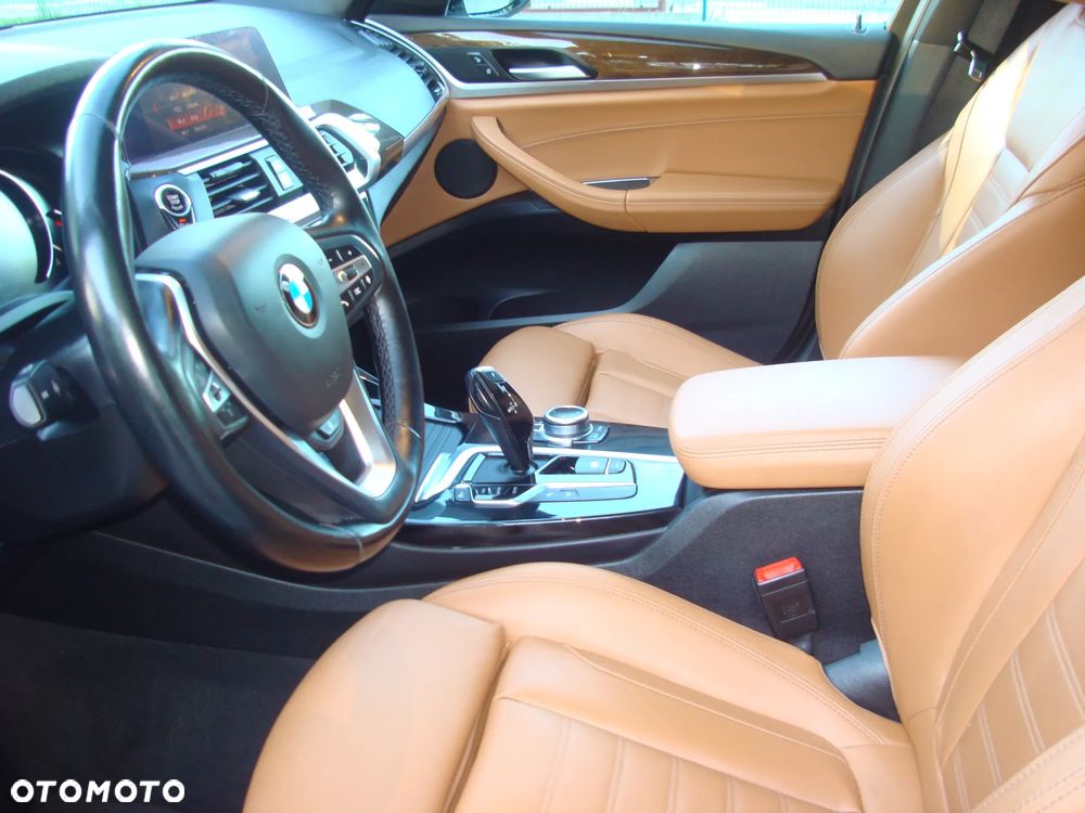 BMW X3 xDrive30i xLine - 11