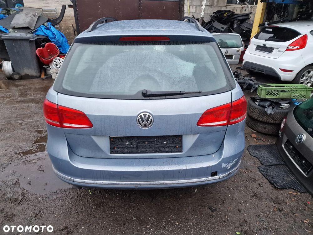 Klapa tył vw  Passat  b7  kombi  w  kolorze  LC7Z - 1