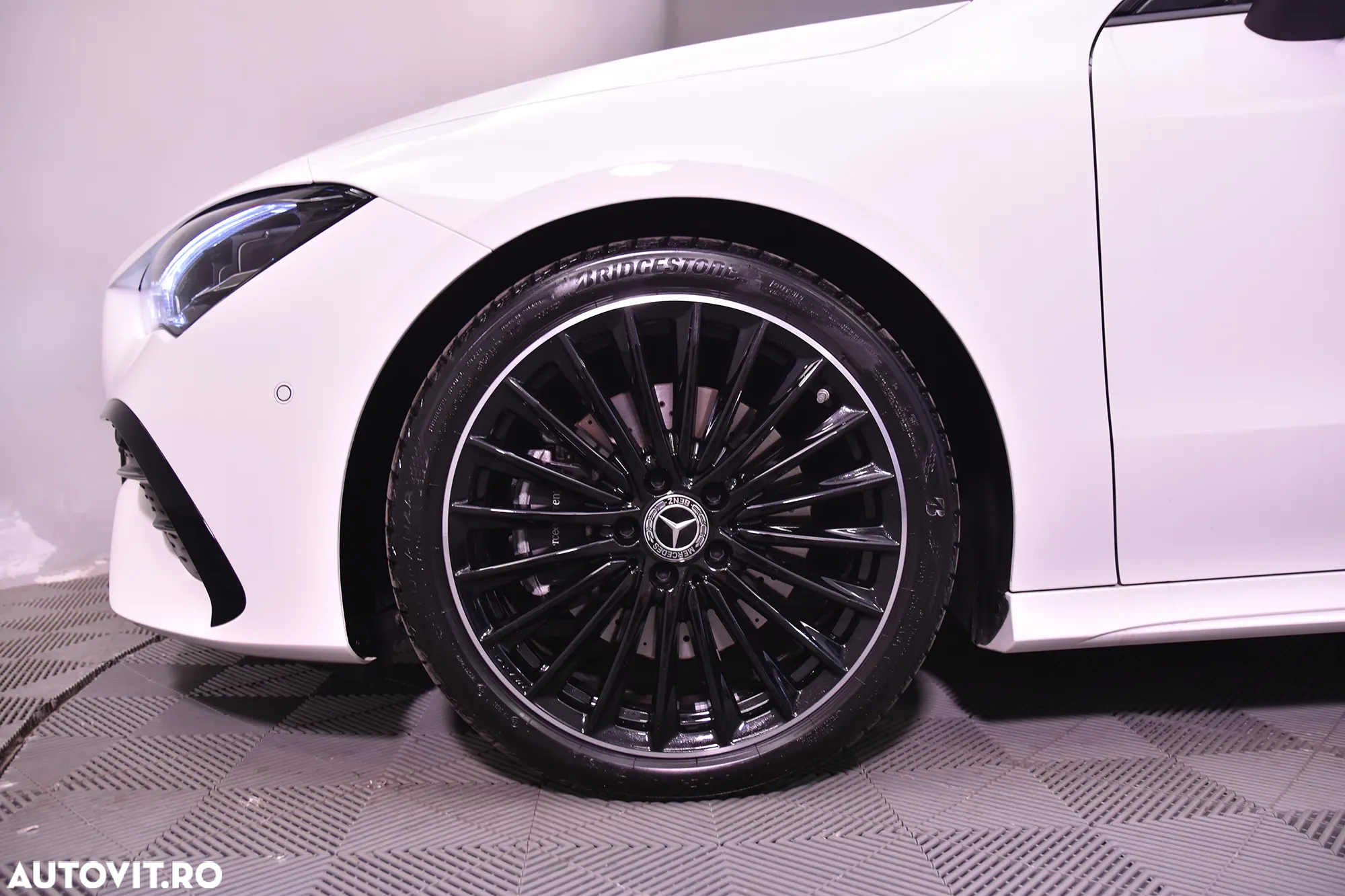 Mercedes-Benz CLA 200 7G-DCT Edition AMG Line - 13
