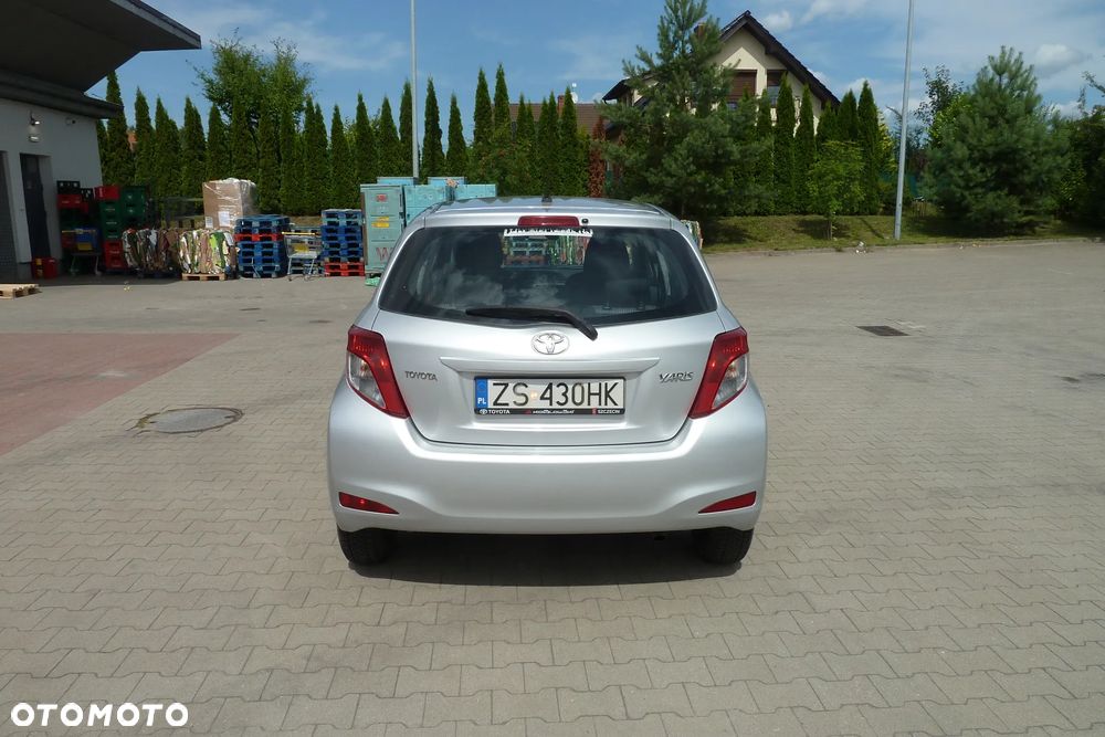 Toyota Yaris 1.33 Active - 4