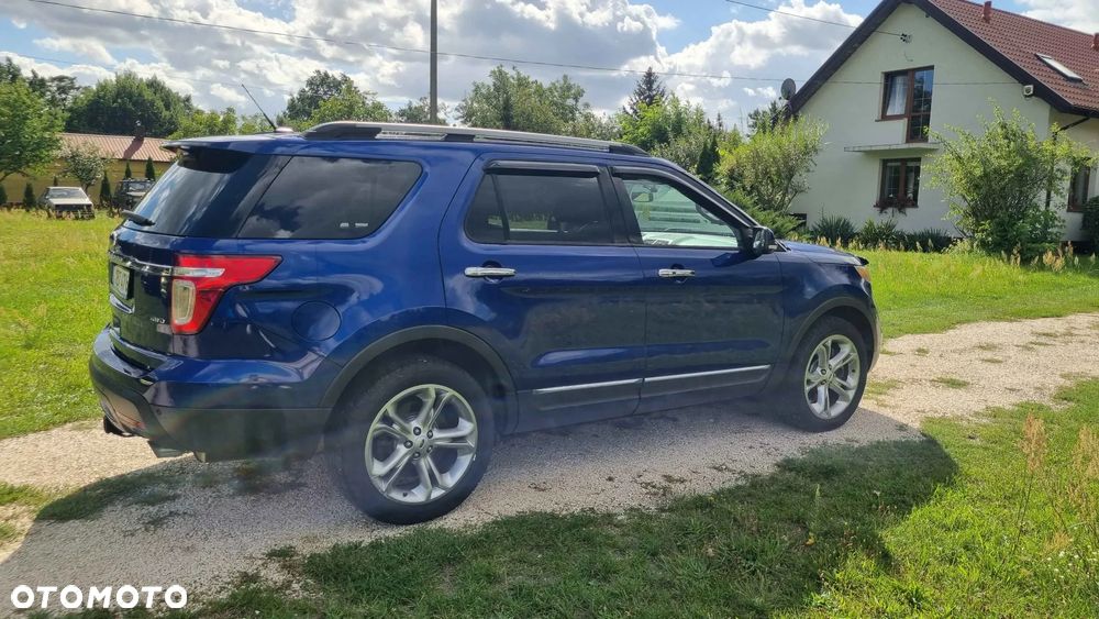 Ford Explorer - 7