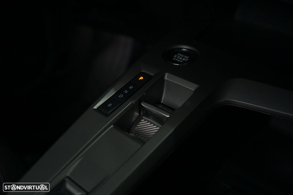 Peugeot 408 180 e-EAT8 Allure Pack - 17