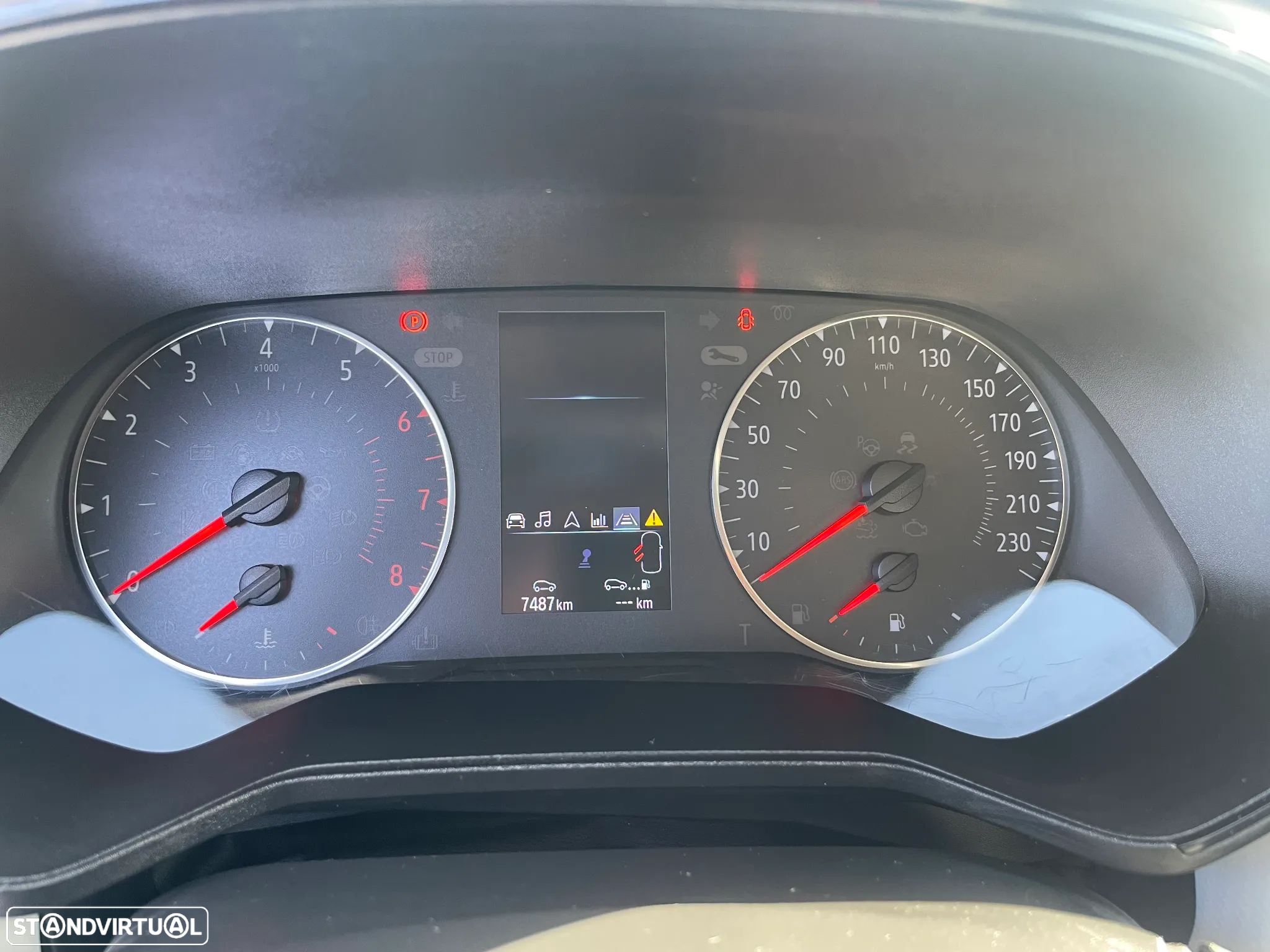 Renault Clio 1.0 TCe Techno - 15