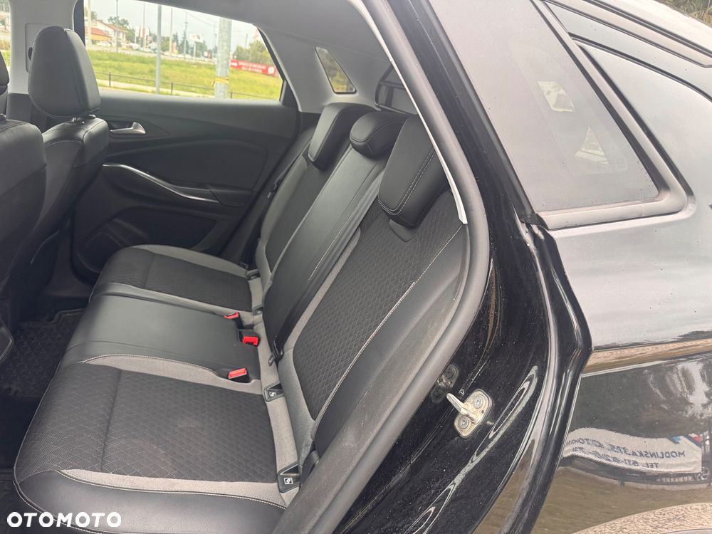 Opel Grandland X 1.2 T GPF Elegance S&S - 24