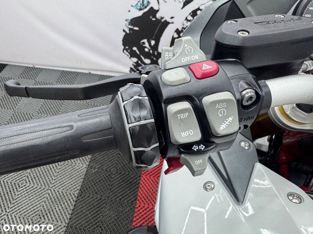 BMW RS - 23