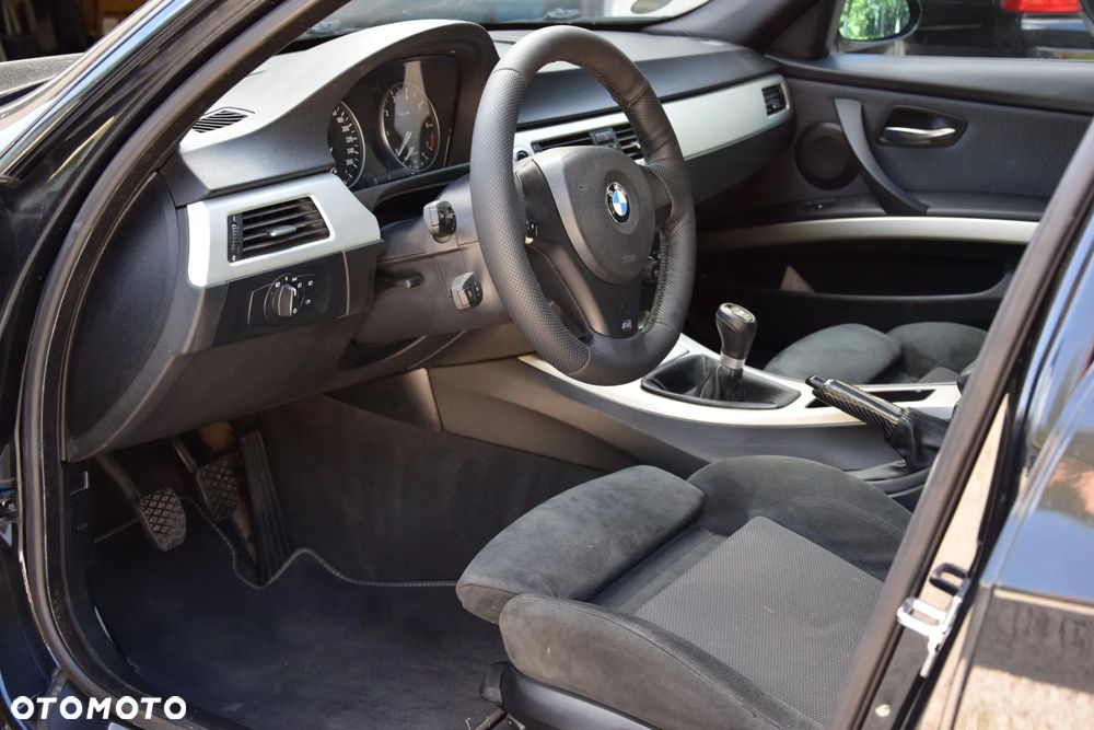 BMW Seria 3 - 23