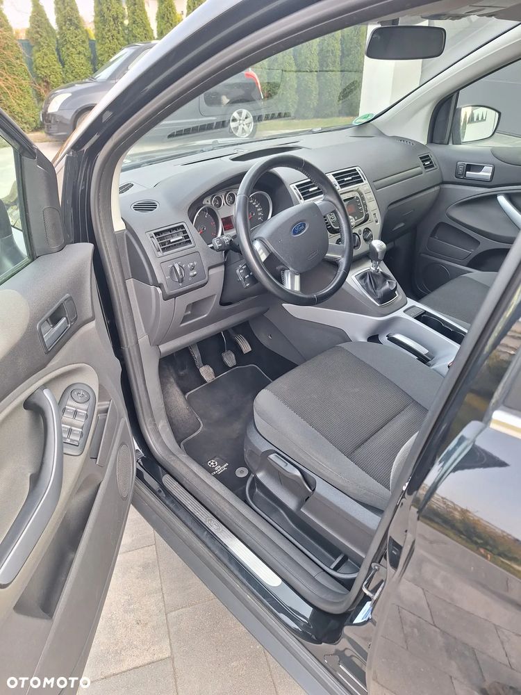 Ford Kuga 2.0 TDCi 2x4 Champions Edition - 5